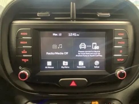 Used 2021 Kia Soul GT-Line image 11