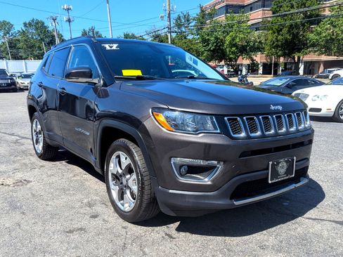 Used 2017 Jeep Compass Limited image 7