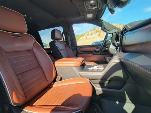 Used 2024 GMC Sierra 3500 Denali Ultimate image 66