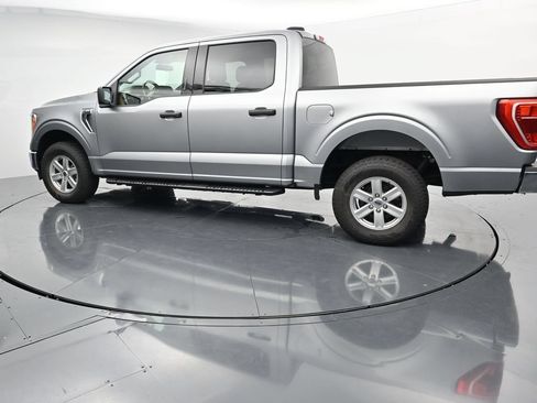 Used 2022 Ford F150 XLT w/ Equipment Group 301A Mid AWD/4WD image 5
