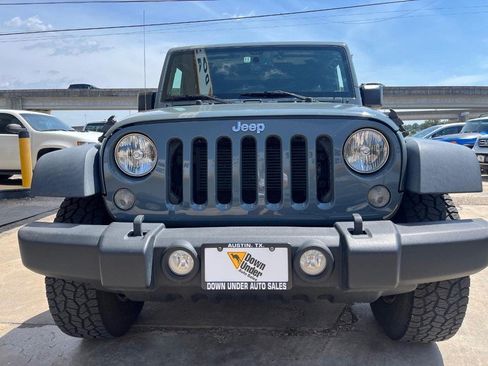 Used 2015 Jeep Wrangler Unlimited Sport w/ Quick Order Package 24S AWD/4WD image 2