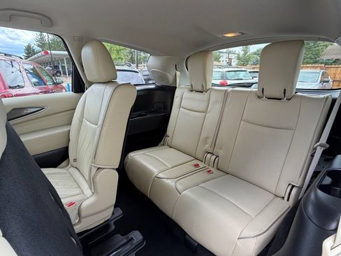 Used 2017 INFINITI QX60 Luxe w/ Premium Plus Package AWD/4WD image 11