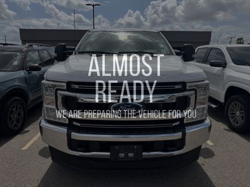 Used 2022 Ford F250 XL w/ STX Appearance Package AWD/4WD image 1