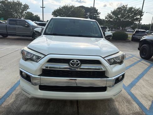 Used 2018 Toyota 4Runner Limited RWD image 2