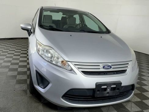 Used 2012 Ford Fiesta S FWD image 4