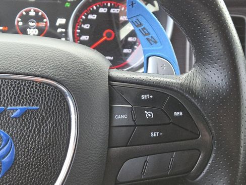 Used 2018 Dodge Charger R/T Scat Pack image 6