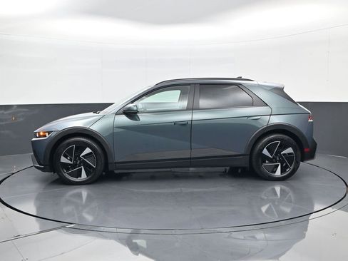 New 2025 Hyundai Ioniq 5 SEL image 8