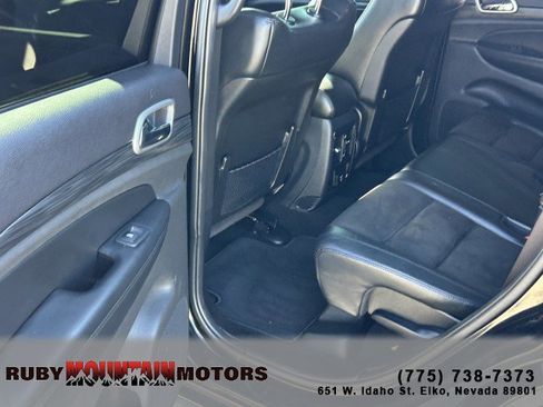 Used 2020 Jeep Grand Cherokee Altitude AWD/4WD image 19