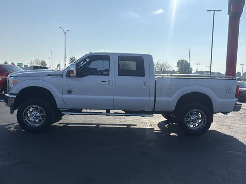 Used 2011 Ford F250 Lariat w/ Lariat Interior Pkg AWD/4WD image 2