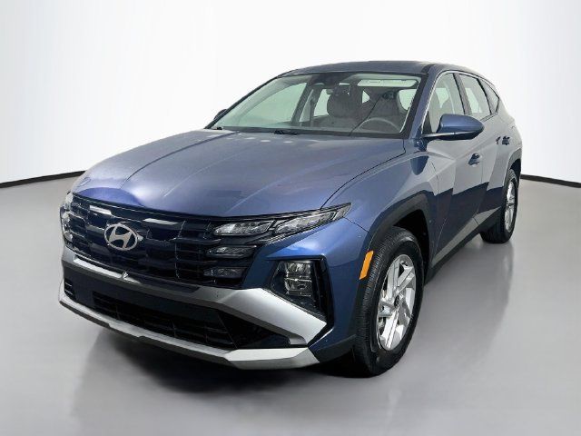 Used 2025 Hyundai Tucson SE FWD image 5