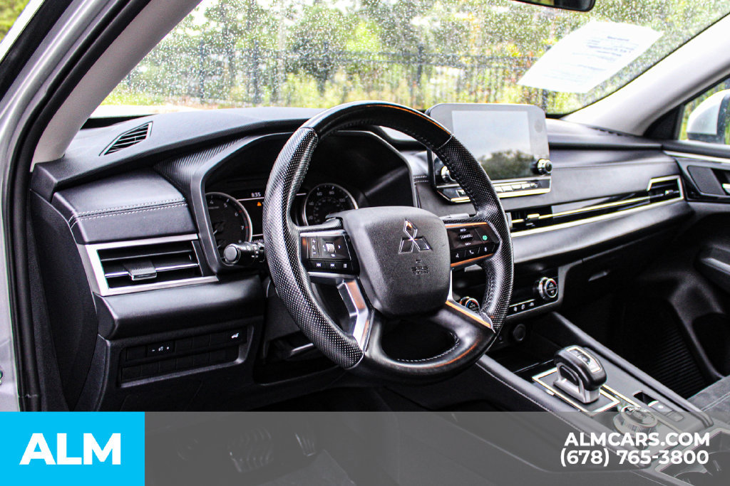 Used 2024 Mitsubishi Outlander SE FWD image 32