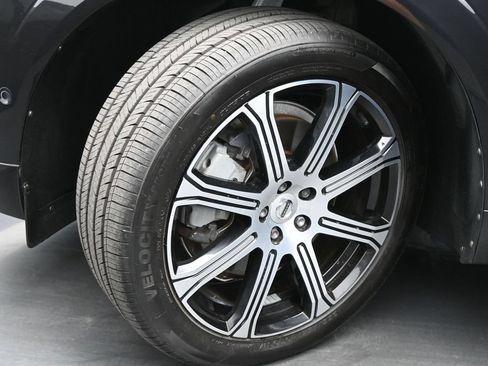Used 2020 Volvo XC60 T6 Inscription w/ Protection Package Premier AWD/4WD image 19
