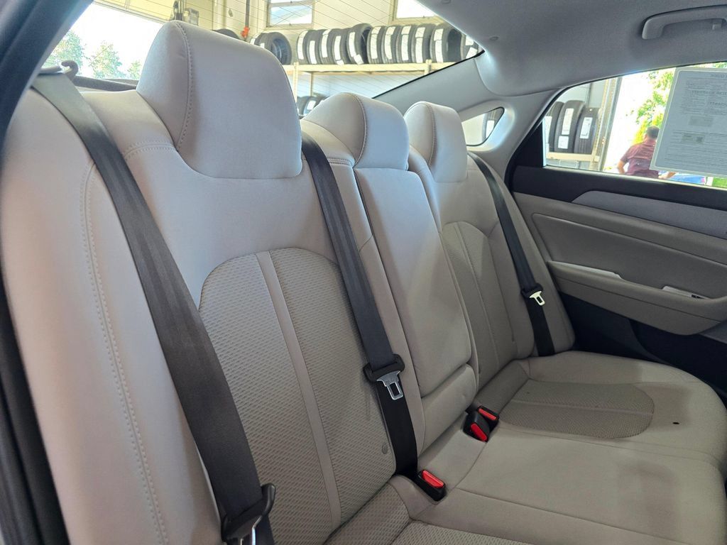 Used 2018 Hyundai Sonata SEL FWD image 29
