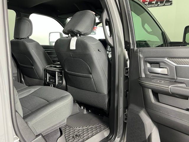 New 2027 RAM 3500 Big Horn AWD/4WD image 27