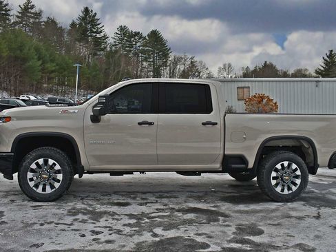 New 2026 Chevrolet Silverado 2500 Custom w/ Custom Value Package image 4