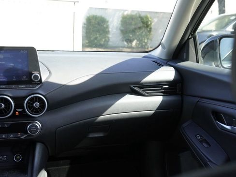 Used 2025 Nissan Sentra SV w/ All-Weather Package FWD image 22