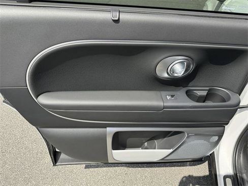 New 2026 Hyundai Ioniq 9 Calligraphy image 21