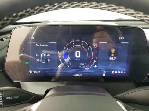 Used 2026 Chevrolet Traverse LT w/ Sun and Wheel Package FWD image 25