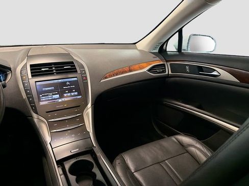 Used 2014 Lincoln MKZ Hybrid w/ Equipment Group 202A Reserve image 22