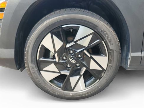Used 2024 Hyundai Kona SEL FWD image 25