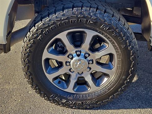 Used 2020 RAM 2500 Limited image 7