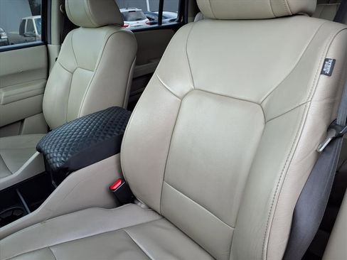 Used 2012 Honda Pilot EX-L image 7