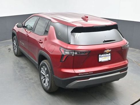 New 2026 Chevrolet Equinox LT w/ Convenience Package II AWD/4WD image 38