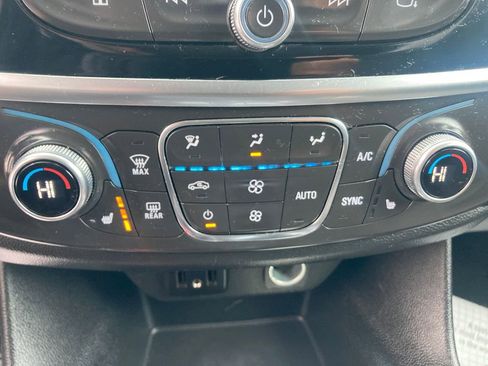 Used 2019 Chevrolet Traverse LT w/ LPO, Floor Liner Package image 25