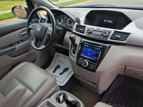 Used 2015 Honda Odyssey EX-L image 2