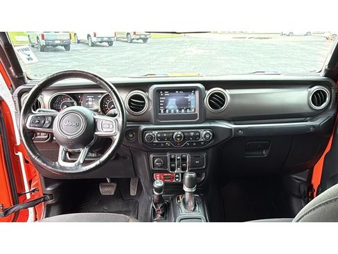 Used 2020 Jeep Gladiator Rubicon w/ LED Lighting Group AWD/4WD image 29