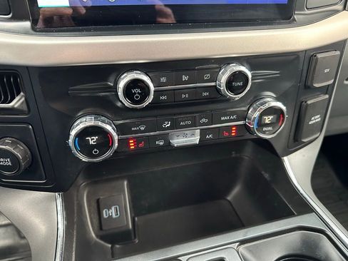 Used 2021 Ford F150 XLT w/ Equipment Group 302A High image 24