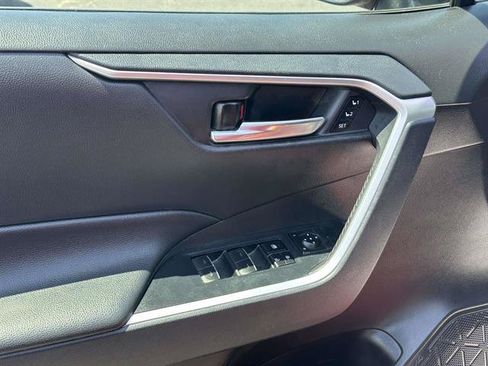 Used 2022 Toyota RAV4 XLE Premium FWD image 42