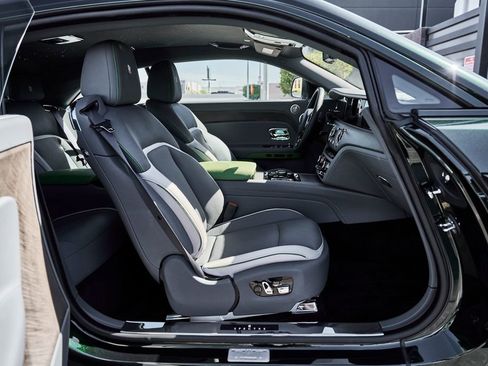 Used 2024 Rolls-Royce Spectre w/ Spectre Launch Package AWD/4WD image 32