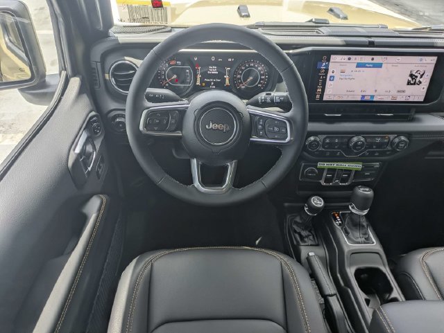 New 2026 Jeep Wrangler Unlimited Sahara AWD/4WD image 17