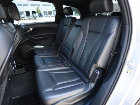 Used 2019 Audi Q7 3.0T Prestige image 13
