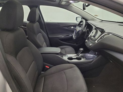 Used 2018 Chevrolet Malibu LT FWD image 21