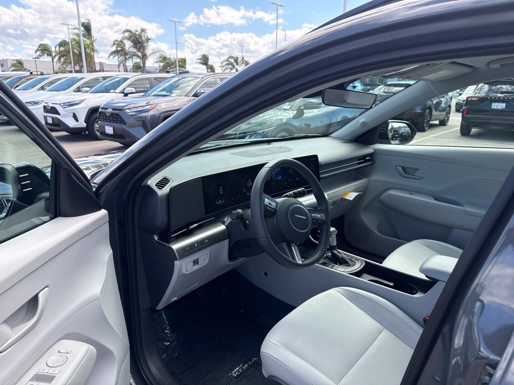 Used 2026 Hyundai Kona SEL Sport FWD image 17