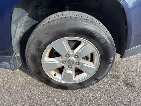 Used 2013 Jeep Compass Sport image 5