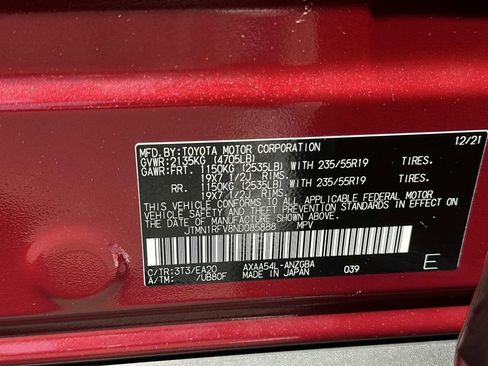 Used 2022 Toyota RAV4 Limited AWD/4WD image 42