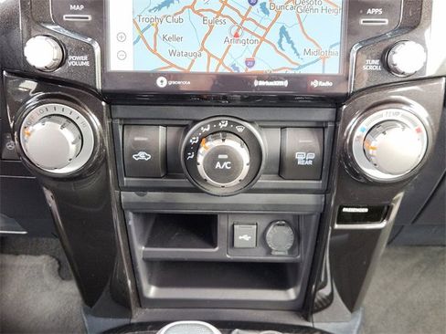 Certified 2024 Toyota 4Runner TRD Off-Road Premium image 15