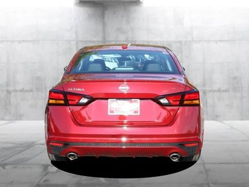 Certified 2025 Nissan Altima 2.5 SV w/ SV Premium Package FWD image 6