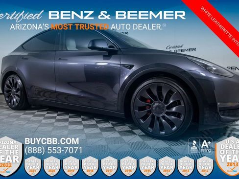 Used 2024 Tesla Model Y Performance image 1