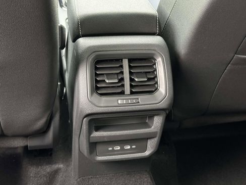 New 2026 Volkswagen Taos SEL AWD/4WD image 13
