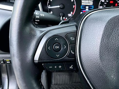 Certified 2024 Toyota Corolla SE image 22