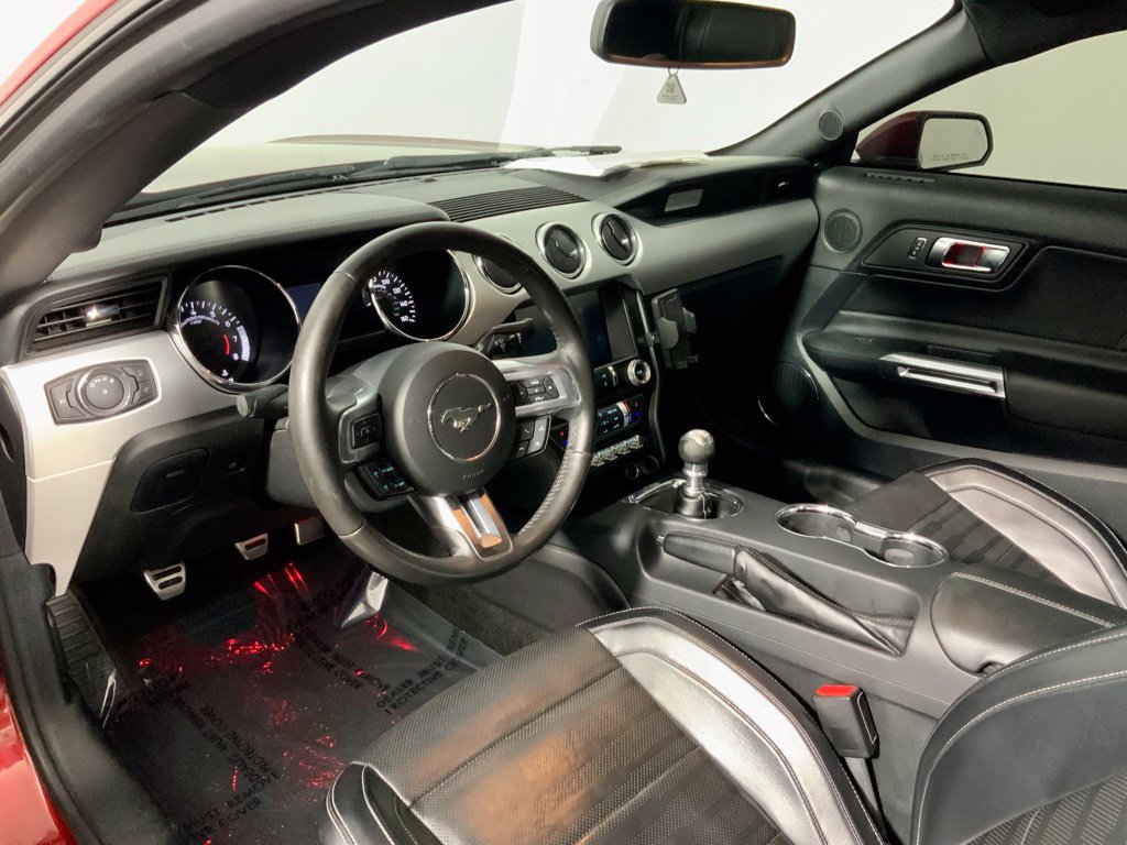 Used 2015 Ford Mustang GT Premium w/ Equipment Group 401A RWD image 20
