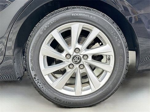 Used 2024 Toyota Camry LE image 27