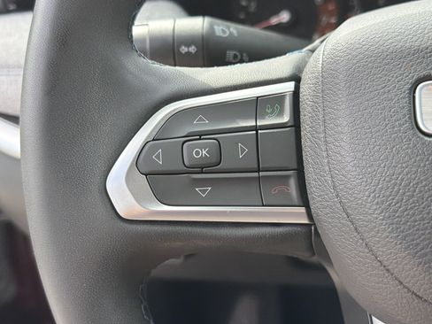 Used 2022 Jeep Compass Latitude AWD/4WD image 28