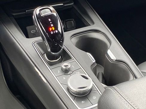 Certified 2025 Cadillac XT4 Premium Luxury image 12