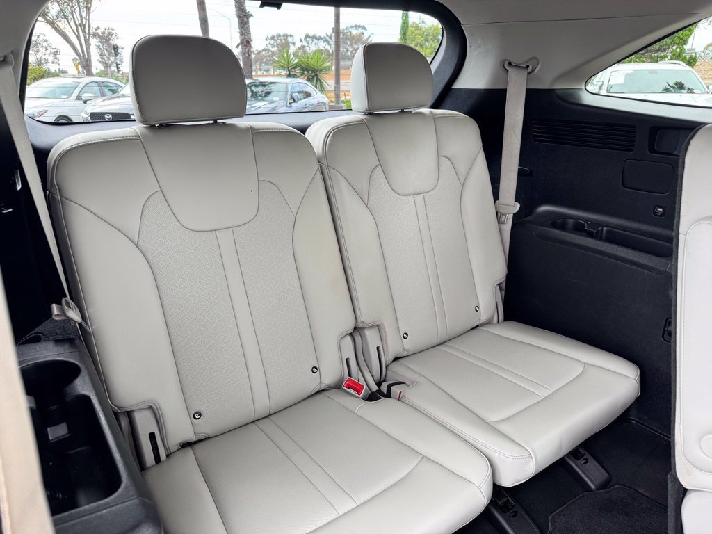 Used 2023 Kia Sorento EX w/ Panoramic Sunroof Package FWD image 21
