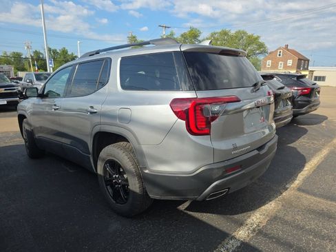 Used 2023 GMC Acadia AT4 w/ Technology Package AWD/4WD image 10